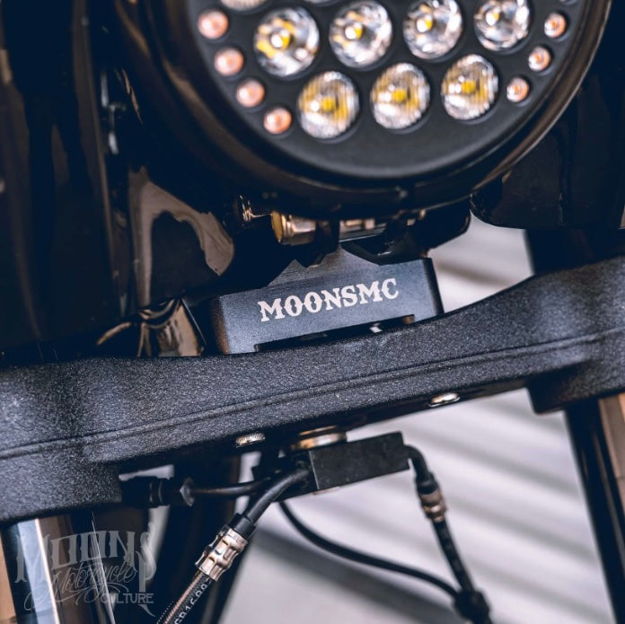 Softail Headlight Block (M8 Low Rider S / FXLRS)